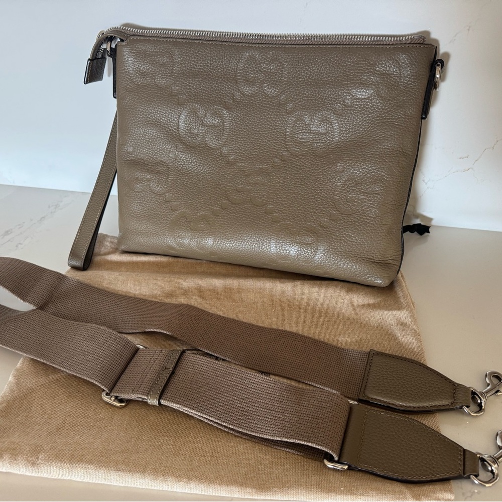 SALE******Gucci Jumbo GG Taupe Leather Medium Crossbody - Picture 2 of 9